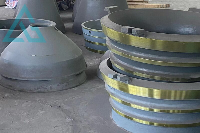 Wear Parts Stone Crusher Cone Crusher Mantle Bowl Liner